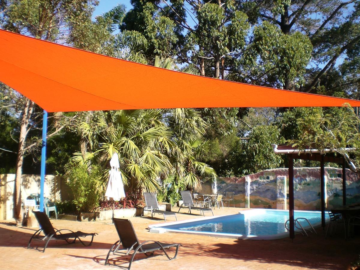 Margaret River Lodge Backpackers Bagian luar foto